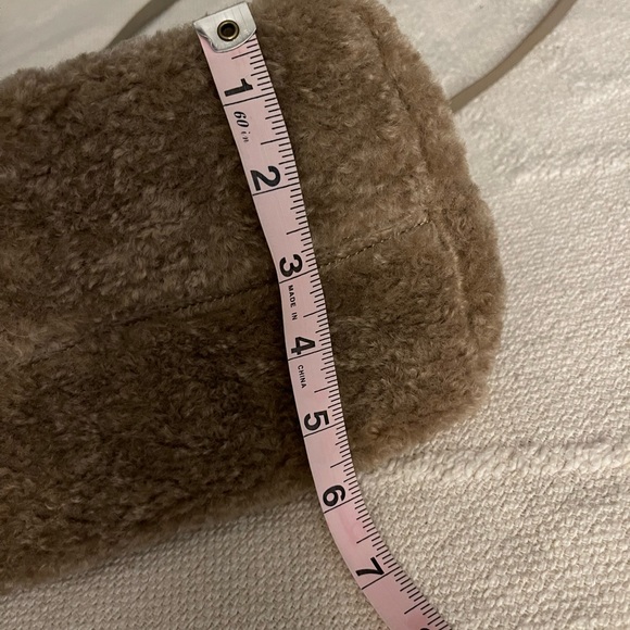 Vince Camuto Issey Faux Sherpa- Genuine leather trim Crossbody Bag-Taupe - Picture 10 of 13